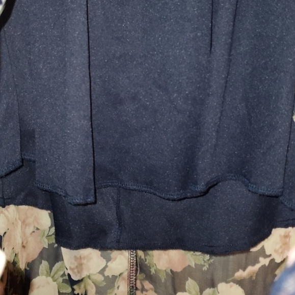 White/blue, floral spring flowy dress. Size large. - Picture 3 of 5